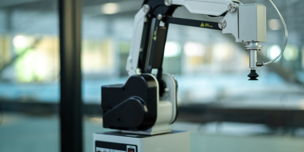Robots Industriales / Robotización / Cobots Menàrguens · Robots Industriales / Cobots Colaborativos