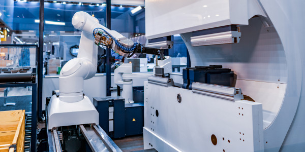 Robots Industriales / Robotización / Cobots Menàrguens · Robot Industrial Articulado
